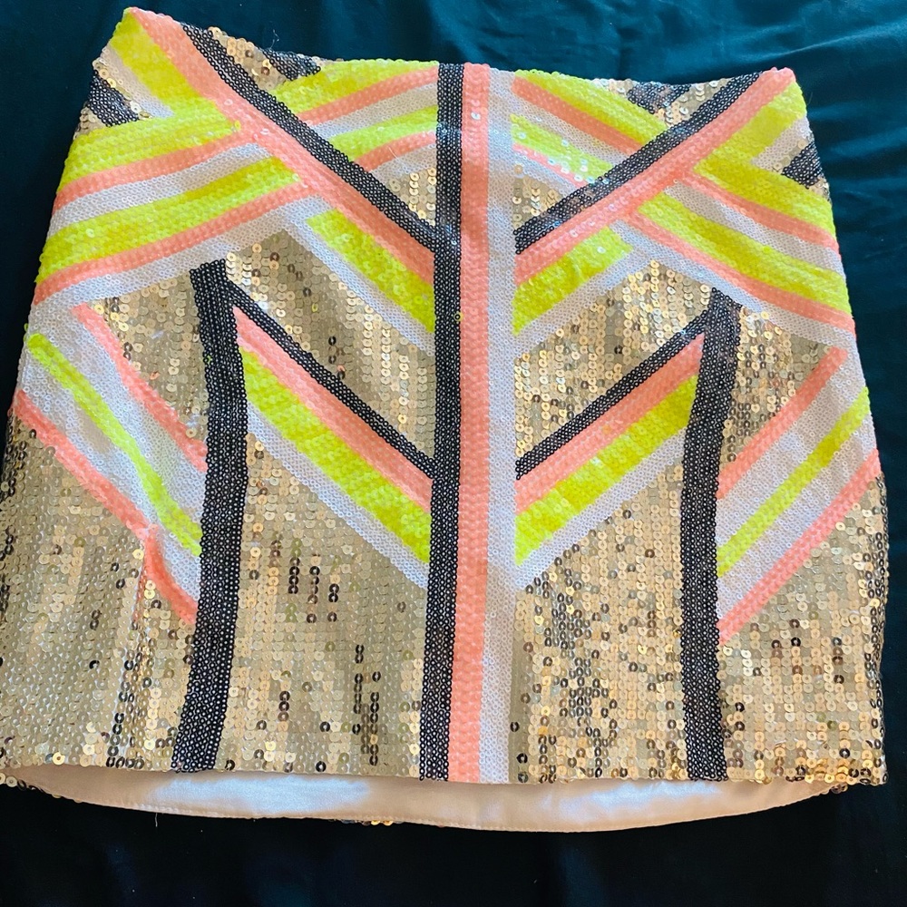 Sexy Bebe skirt xs